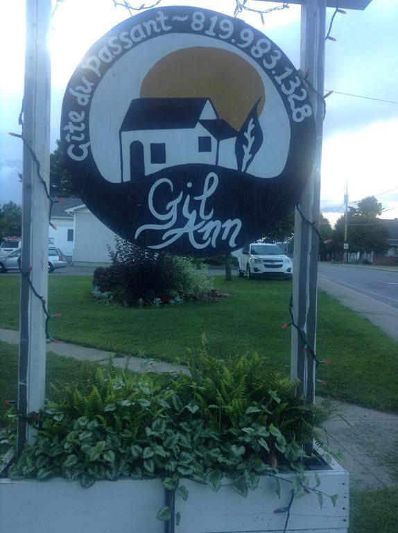 Gil Ann Saint-André-Avellin Exterior foto